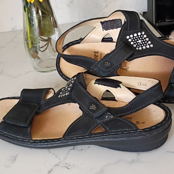 FINN COMFORT SANDALS - Picture 10 of 10